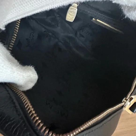 MCM Germany Tambuorine Bag - Picture 13 of 16